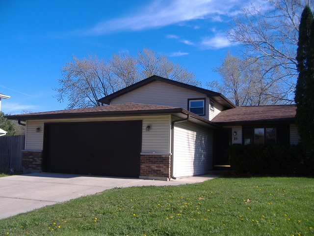25 Pleasant St, Hoffman Estates, IL 60169 photo 1