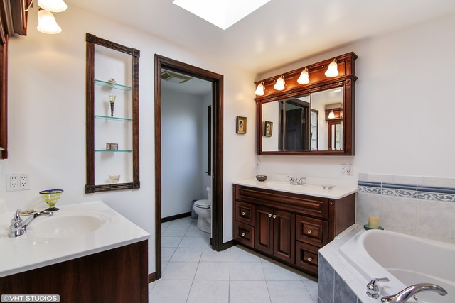 3802 Michael Ln, Glenview, IL 60025 photo 7