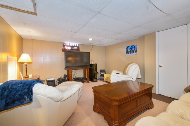 7941 23rd Ave, Kenosha, WI 53143 photo 9