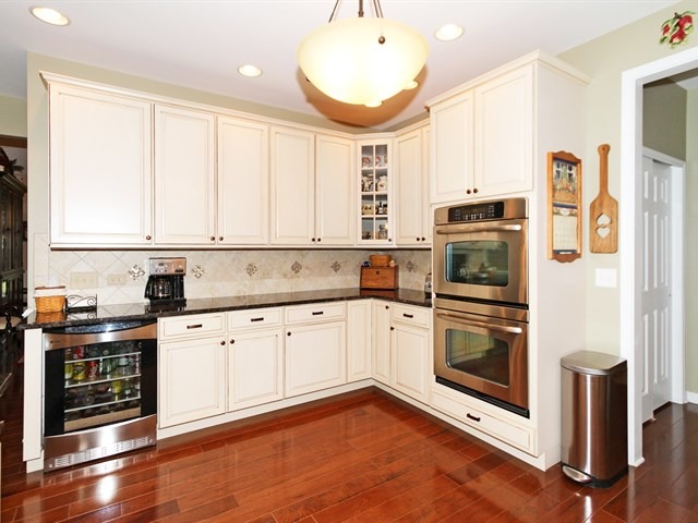 1027 Broadmoor Dr, Elgin, IL 60124 photo 10