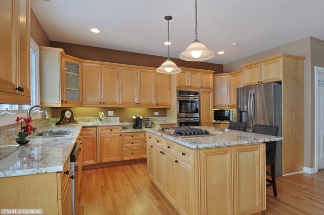 13122 Merganser Ct, Plainfield, IL 60585 photo 6