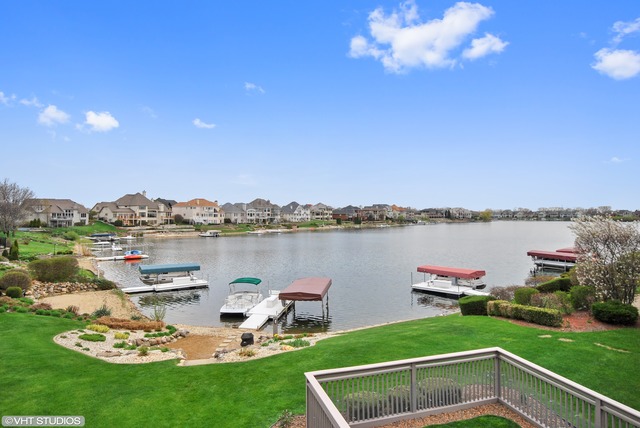 13122 Merganser Ct, Plainfield, IL 60585 photo 2