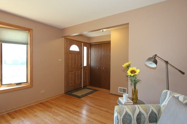 4604 Madison Ave, Brookfield, IL 60513 photo 7