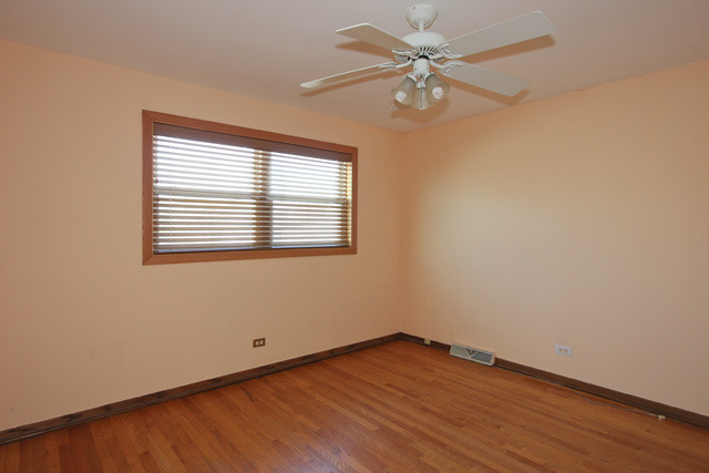 4604 Madison Ave, Brookfield, IL 60513 photo 15