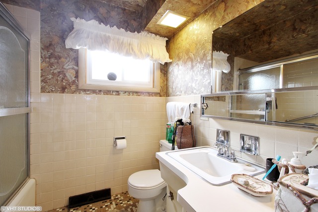 1618 E 92nd St, Chicago, IL 60617 photo 8