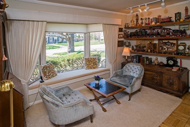 70 Williamsburg Rd, Evanston, IL 60203 photo 3