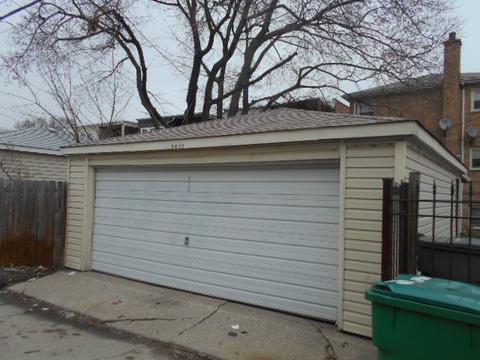 1324 Maple Ave, Berwyn, IL 60402 photo 2