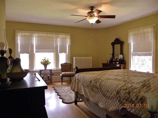 618 E 2nd St, Dixon, IL 61021 photo 8