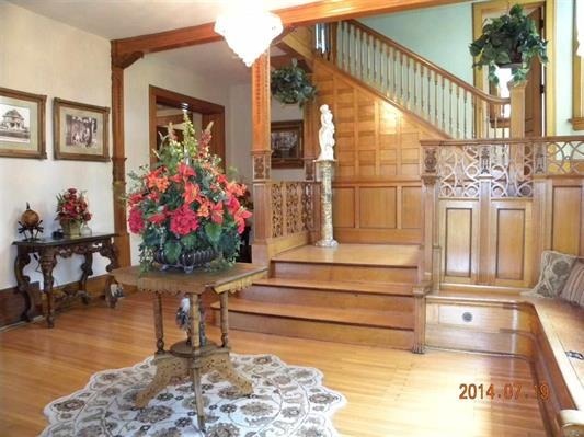 618 E 2nd St, Dixon, IL 61021 photo 4