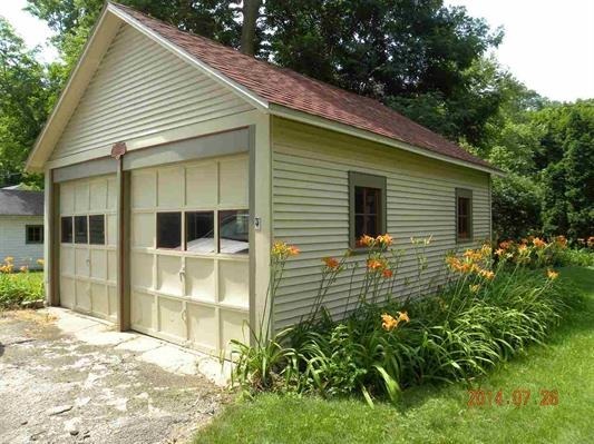 618 E 2nd St, Dixon, IL 61021 photo 12