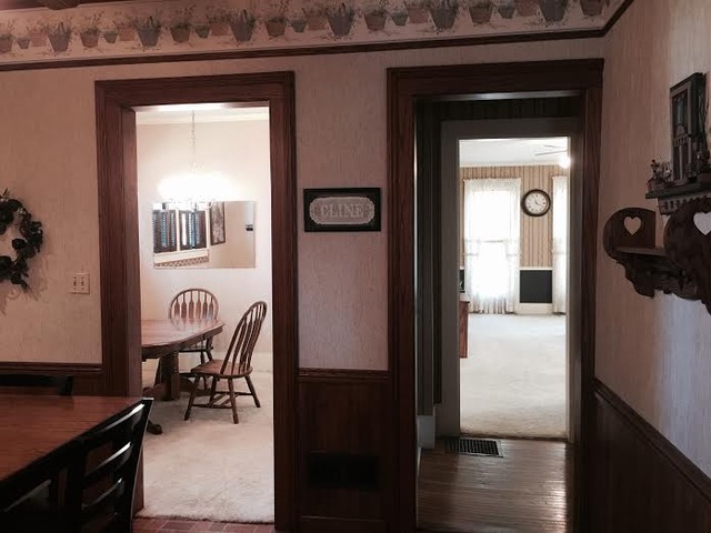328 W 4th St, Byron, IL 61010 photo 4