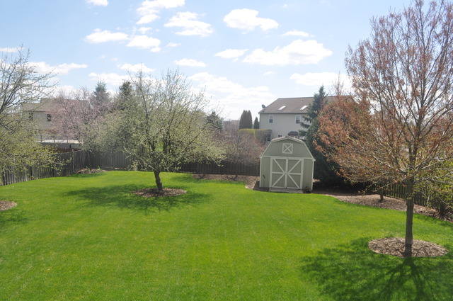 2053 Spaulding Ave, West Dundee, IL 60118 photo 23