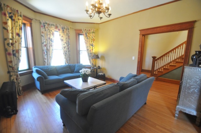 1119 E 54 St, Chicago, IL 60615 photo 4