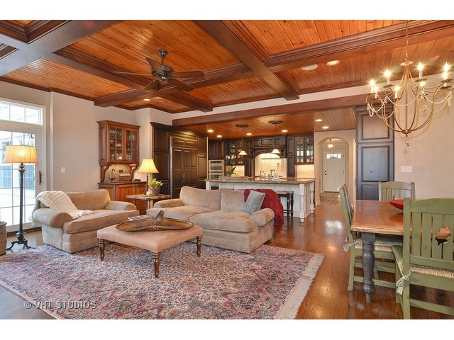 635 Windsor Rd, Glenview, IL 60025 photo 8