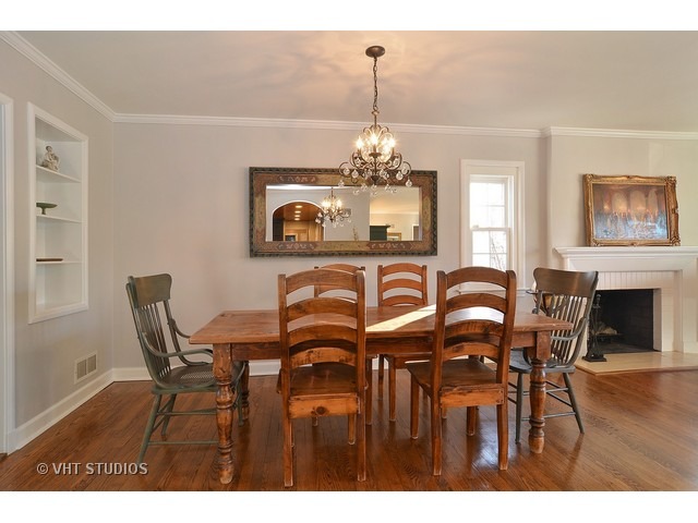 635 Windsor Rd, Glenview, IL 60025 photo 4
