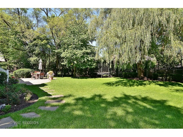 635 Windsor Rd, Glenview, IL 60025 photo 22