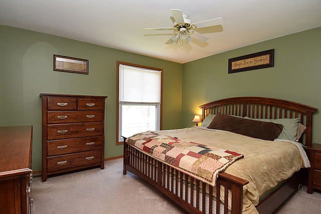 1175 Harwich Dr, Carol Stream, IL 60188 photo 12