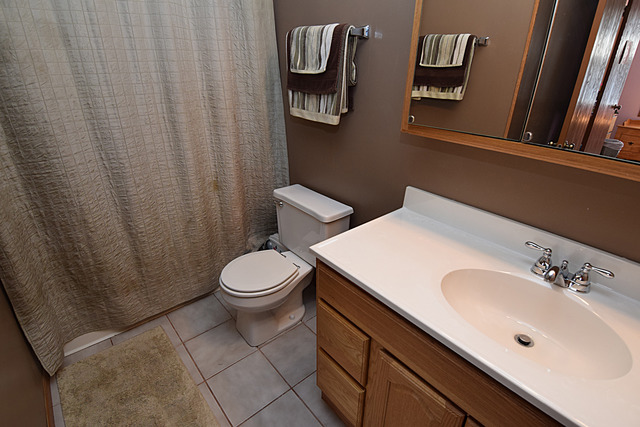 1175 Harwich Dr, Carol Stream, IL 60188 photo 11