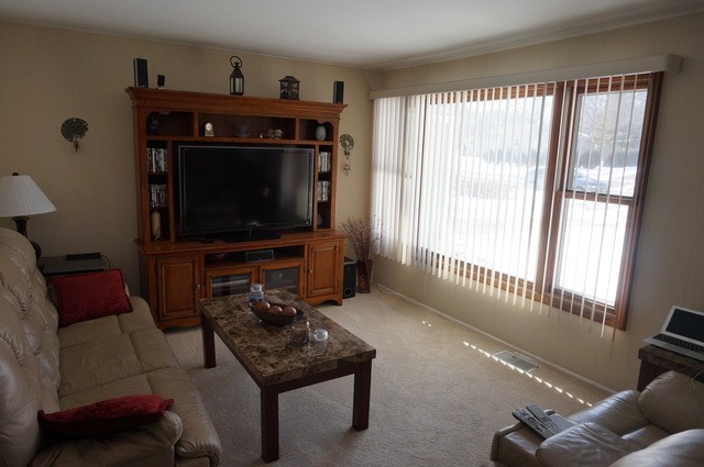 3400 Meadow Dr, Rolling Meadows, IL 60008 photo 6
