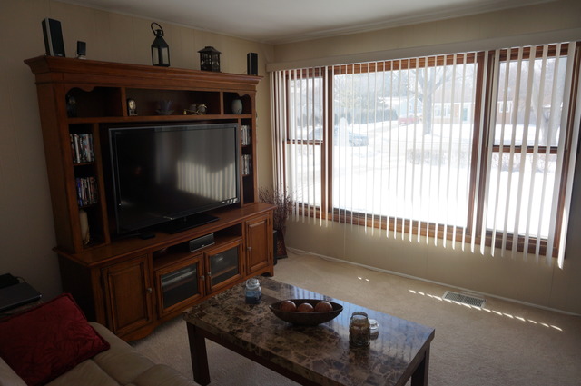 3400 Meadow Dr, Rolling Meadows, IL 60008 photo 7