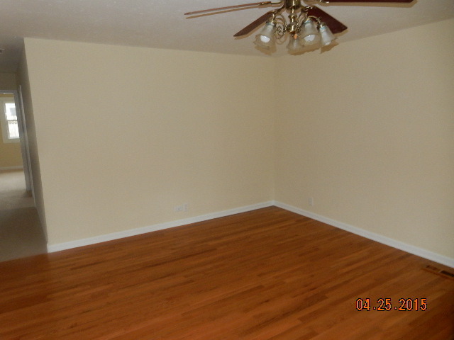 53 Longbeach Rd, Montgomery, IL 60538 photo 4