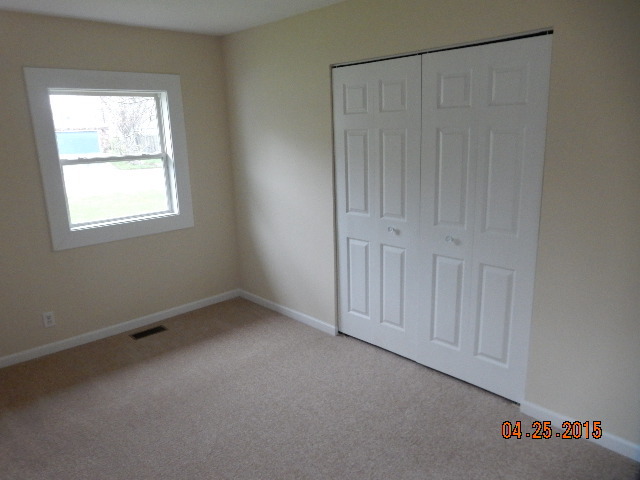 53 Longbeach Rd, Montgomery, IL 60538 photo 8