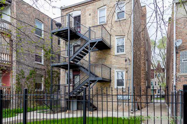 1453 E 66th Pl, Chicago, IL 60637 photo 4
