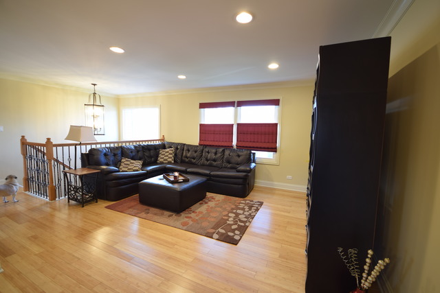 4415 Westbridge Ct, Hoffman Estates, IL 60192 photo 4
