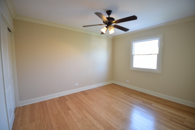 4415 Westbridge Ct, Hoffman Estates, IL 60192 photo 9