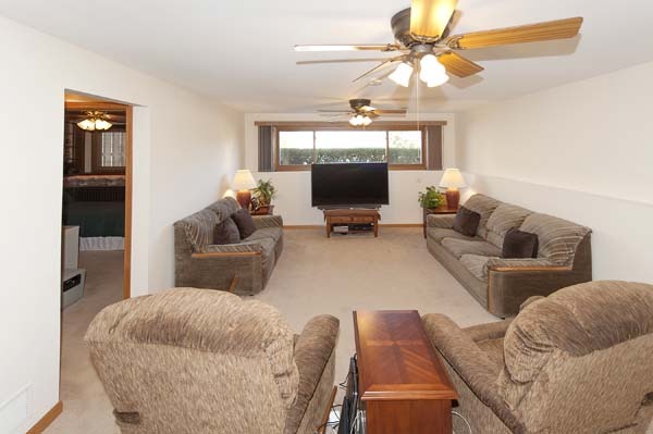 806 Juneway Ave, Deerfield, IL 60015 photo 16
