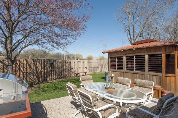 806 Juneway Ave, Deerfield, IL 60015 photo 23