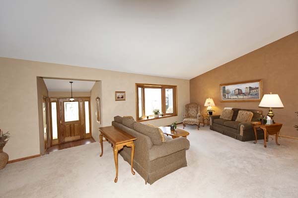 806 Juneway Ave, Deerfield, IL 60015 photo 2