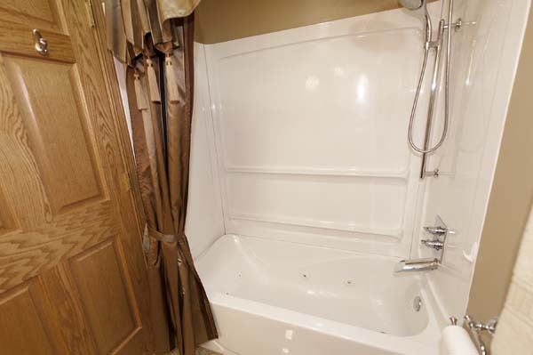806 Juneway Ave, Deerfield, IL 60015 photo 14