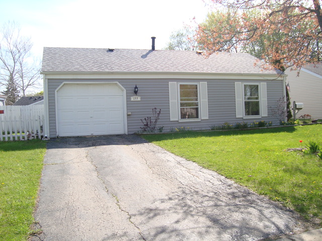 155 Heathgate Rd, Montgomery, IL 60538 photo 1