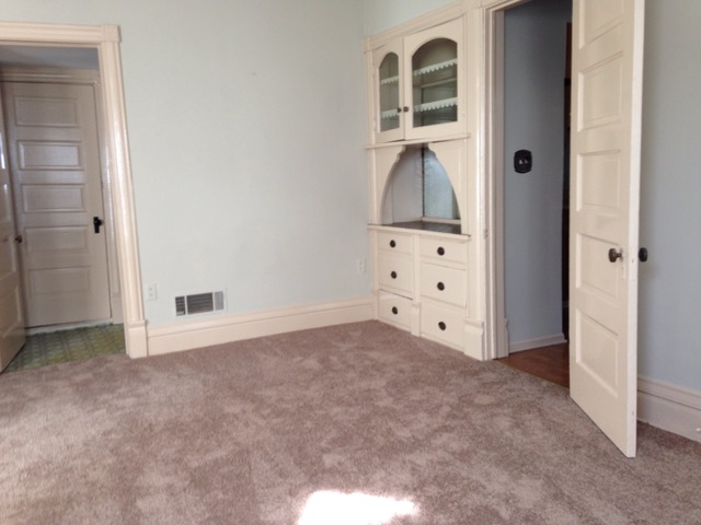 422 S Fourth St, Aurora, IL 60505 photo 8