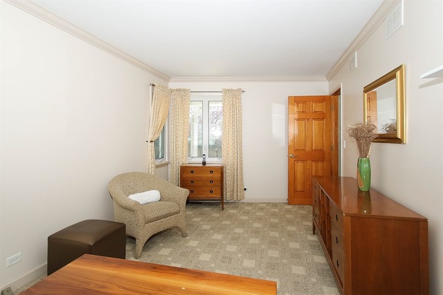 325 E Ardmore Ave, Roselle, IL 60172 photo 14
