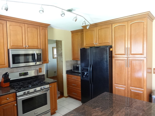 426 Deanna Dr, Bartlett, IL 60103 photo 9