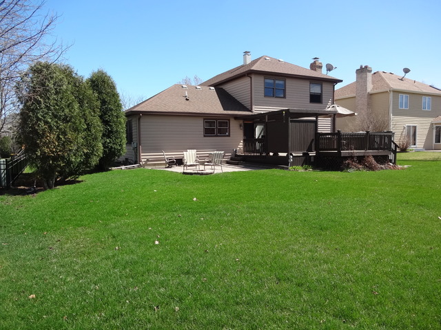 426 Deanna Dr, Bartlett, IL 60103 photo 22