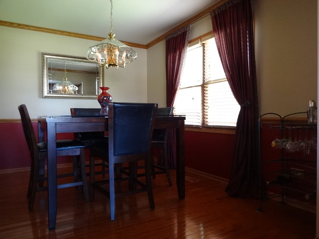 426 Deanna Dr, Bartlett, IL 60103 photo 5