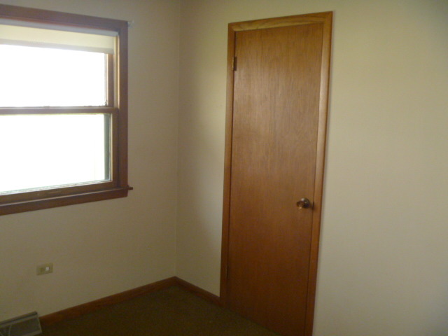9619 Jean Dr, Hebron, IL 60034 photo 12