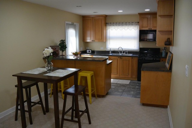 32 N 6th Ave, Des Plaines, IL 60016 photo 4
