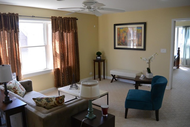 32 N 6th Ave, Des Plaines, IL 60016 photo 2