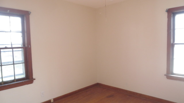 616 Keep Ave, Elgin, IL 60120 photo 4