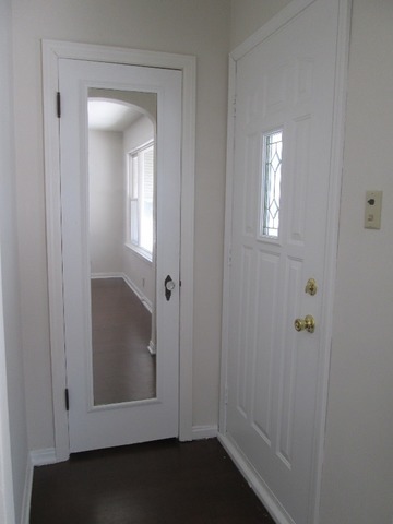 9846 S Dobson Ave, Chicago, IL 60628 photo 2