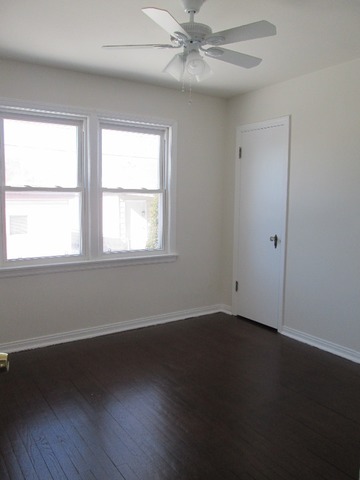 9846 S Dobson Ave, Chicago, IL 60628 photo 10