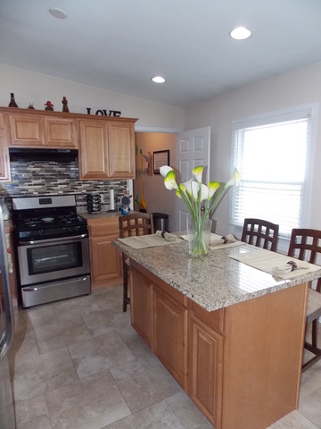 155 N Mclean Blvd, Elgin, IL 60123 photo 6