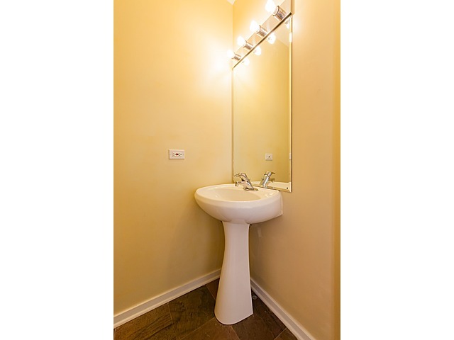 2310 S Canal St #608, Chicago, IL 60616 photo 16