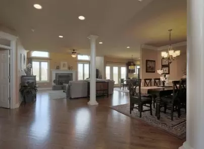 5331 Cedar Dr, Naperville, IL 60564 photo 2