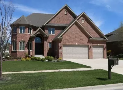 5331 Cedar Dr, Naperville, IL 60564 photo 1