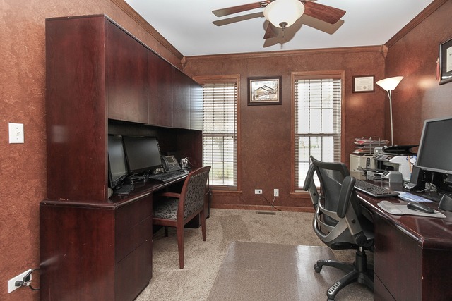 1543 Old Barn Rd, Bartlett, IL 60103 photo 12